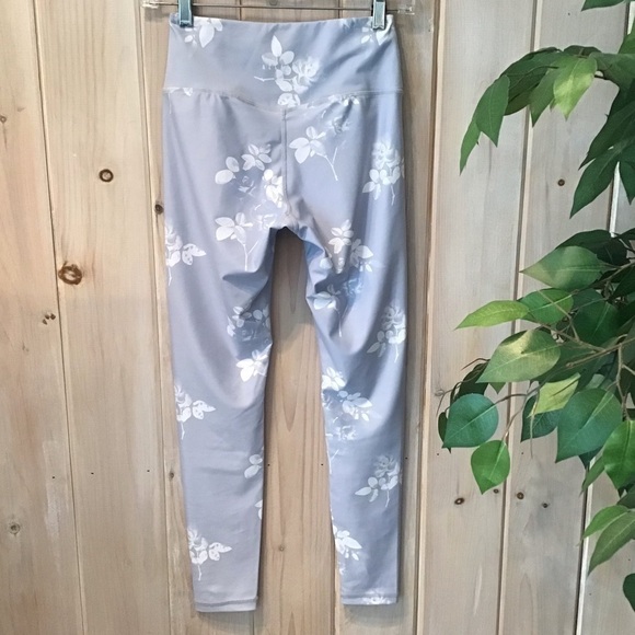 ALL Fenix High Rise Floral Leggings NWT - Picture 7 of 12